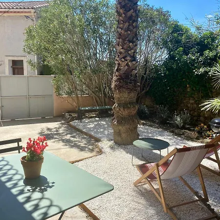 Apartment Le Palmier - Perfectly Located Cosy With Private Garden